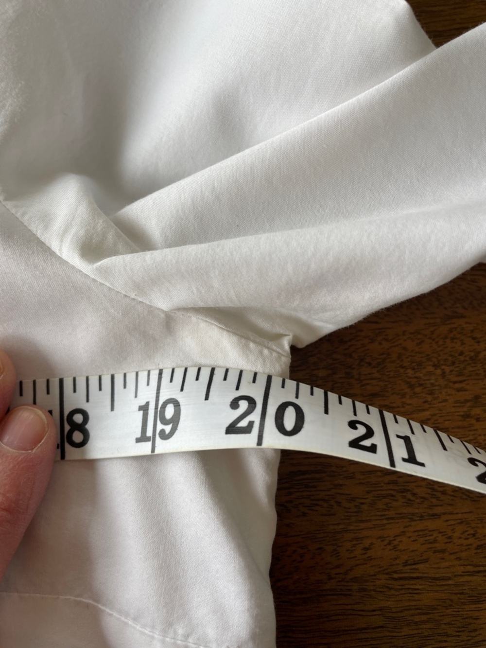 GAP White Long-Sleeve Button Down Shirt - Picture 5 of 6